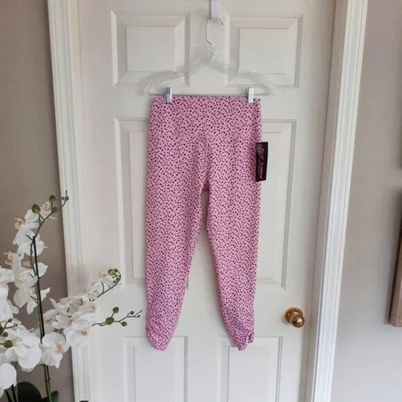 NWT Betsey Johnson pink & black polka dot high rise leggings, L - Picture 3 of 5